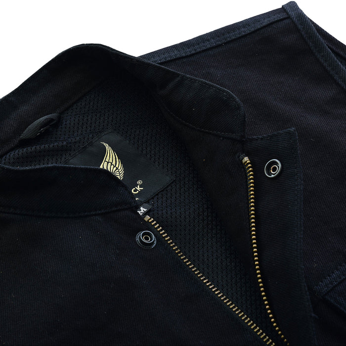 Close-up of outside waist pocket stitched with pure cotton liner for added durability and comfort.